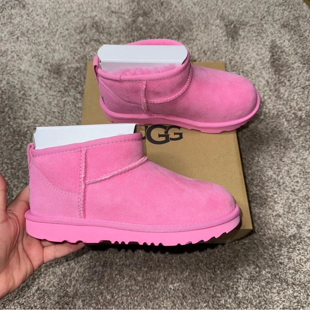 New Kids UGG Classic Ultra Mini Boots Satchet Pink